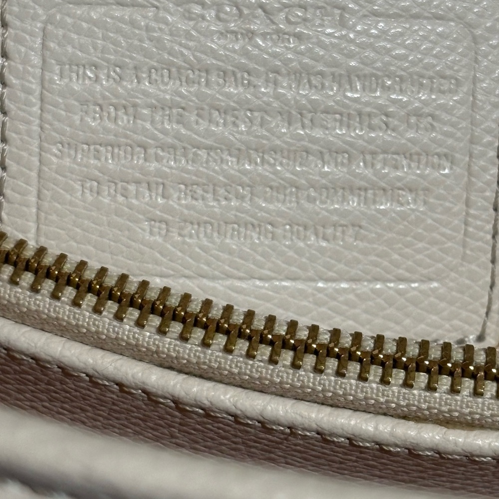 Coach New York Elegant Cream and Tan Women's Bag - Picture 5 of 9